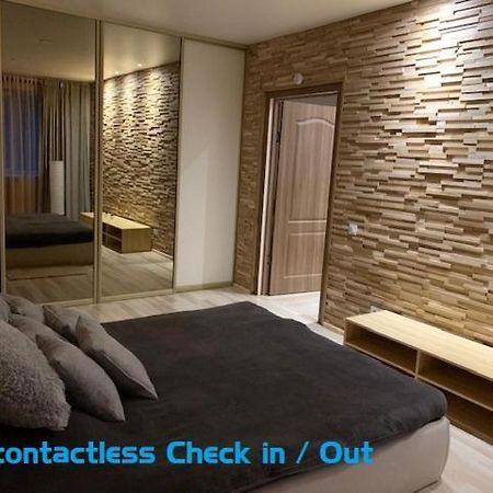 Oak Lounge Lux Apartment Riga Exterior foto